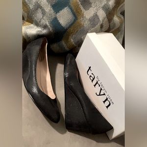 Dark navy blue 2 1/2 inch leather “Kathleen” wedge by Taryn Rose.